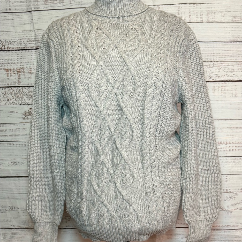Elegant Cable Knit Turtleneck Sweater - Light Gray (0378)